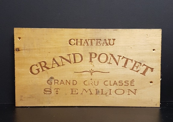 Träskylt från gammal trälåda Grand Pontet St Emilion