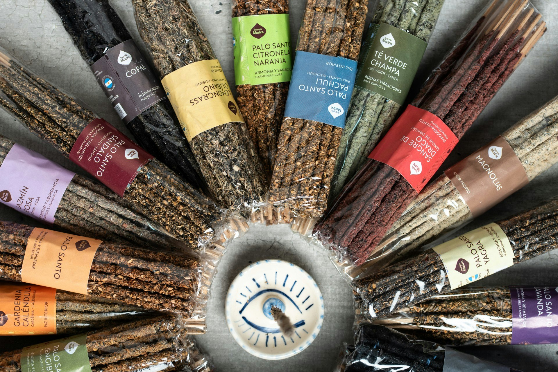 Sagrada Madre Line x 20 (Savings Pack) - Palo Santo & Ingefära, rökelsepinnar