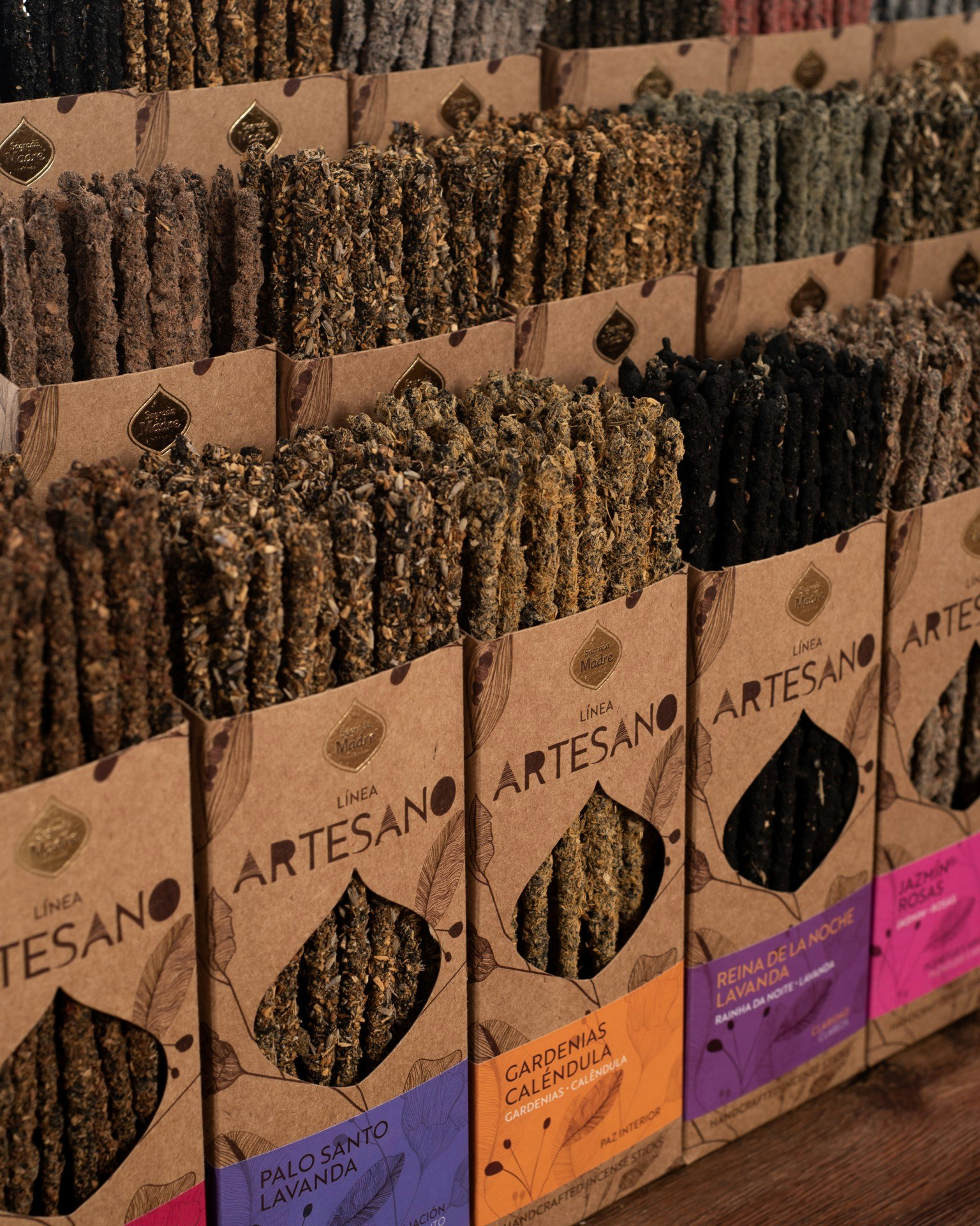Sagrada Madre Artesano x 1 line - Palo Santo med Lavendel, rökelsepinne styckvis