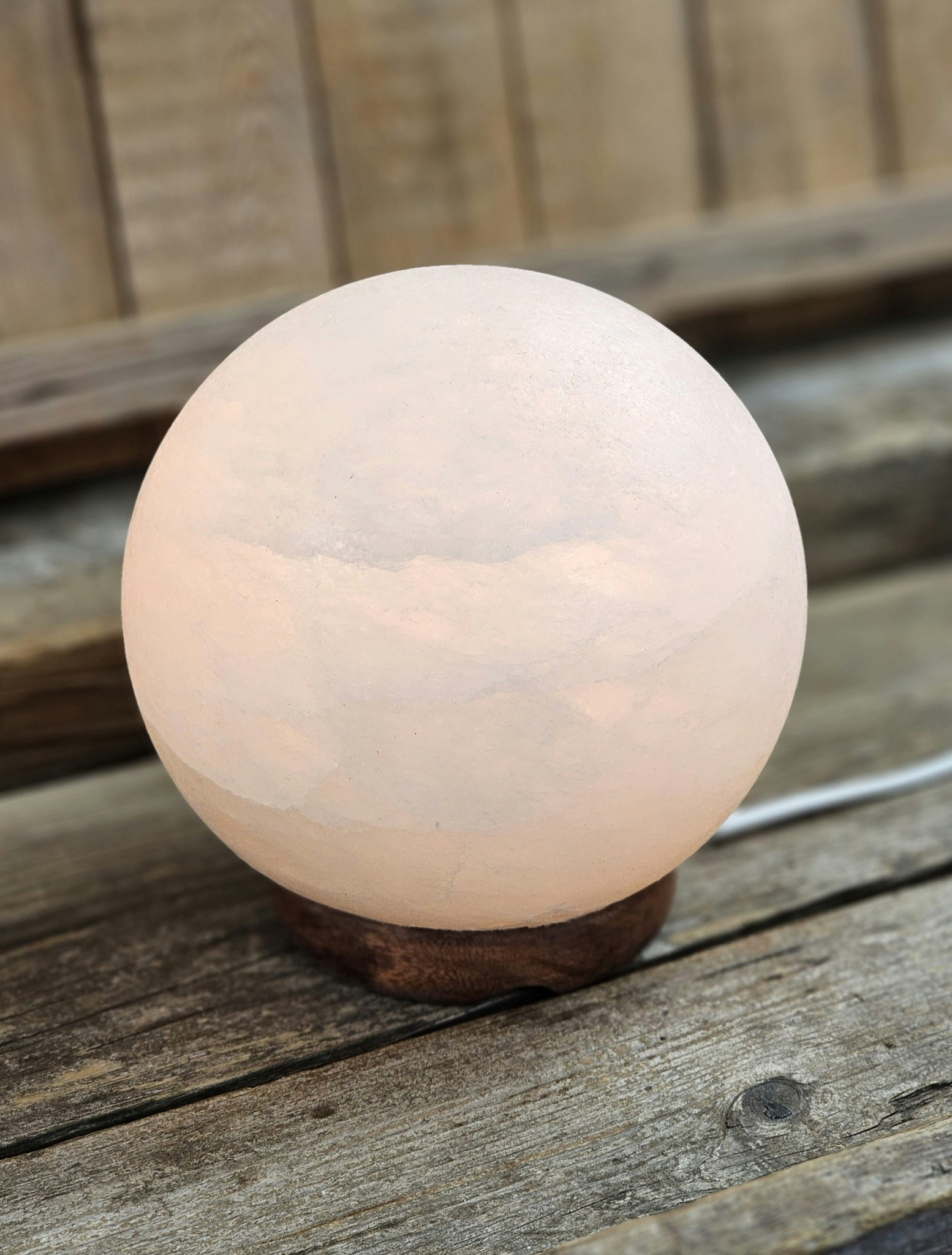 Himalaya Saltkristall, lampa vit klot -30% p.g.a. skada/annat