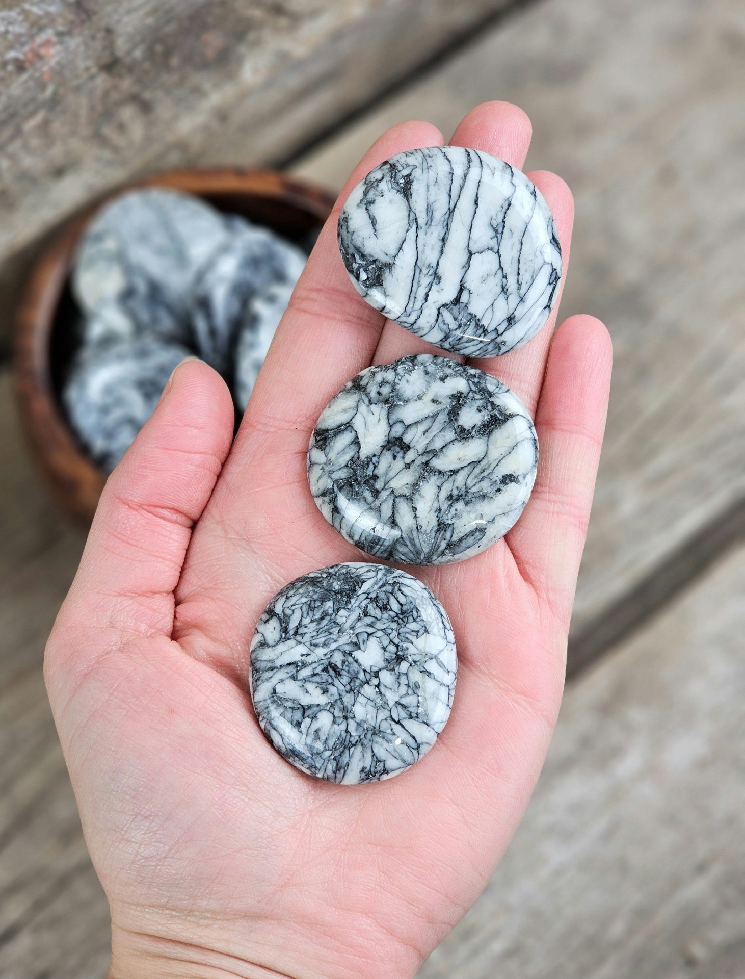 Pinolith, platta touchstone -30% naggade fyndhörnan