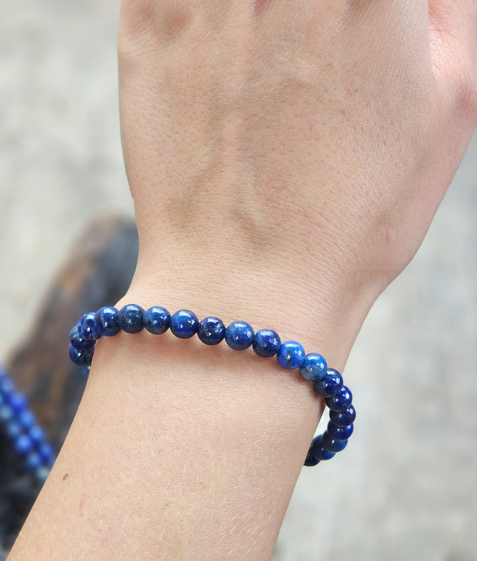 Lapis Lazuli, armband 8mm runda pärlor -30% fyndexemplar svagare färg/B-kvalité samt mindre pärlor