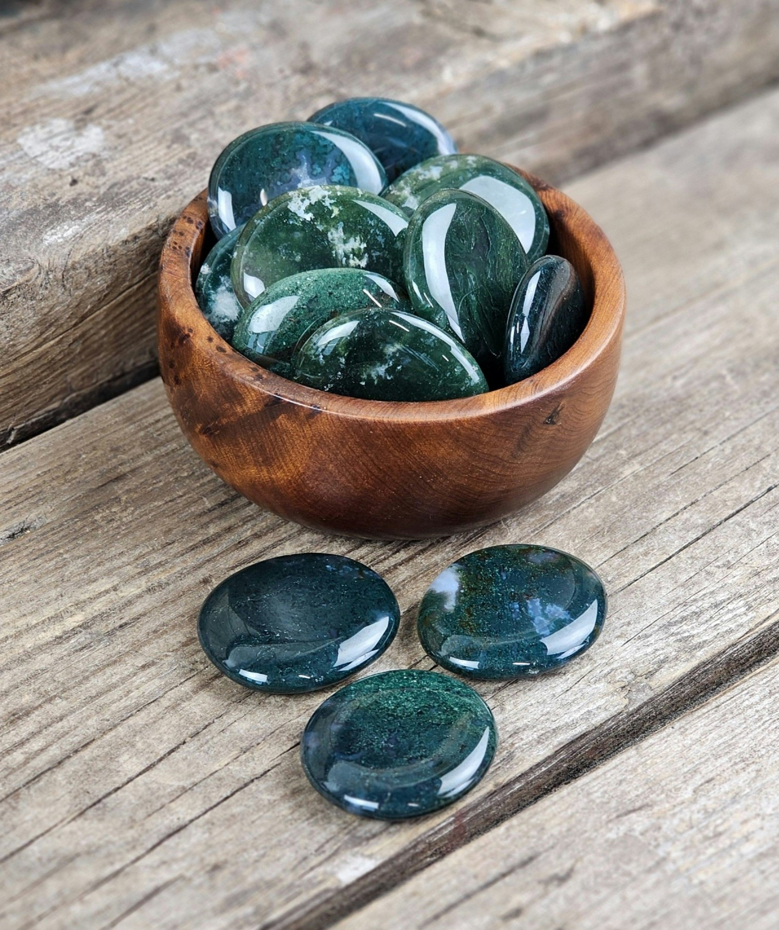 Mossagat platta, touchstone -20% fynd mindre storlek