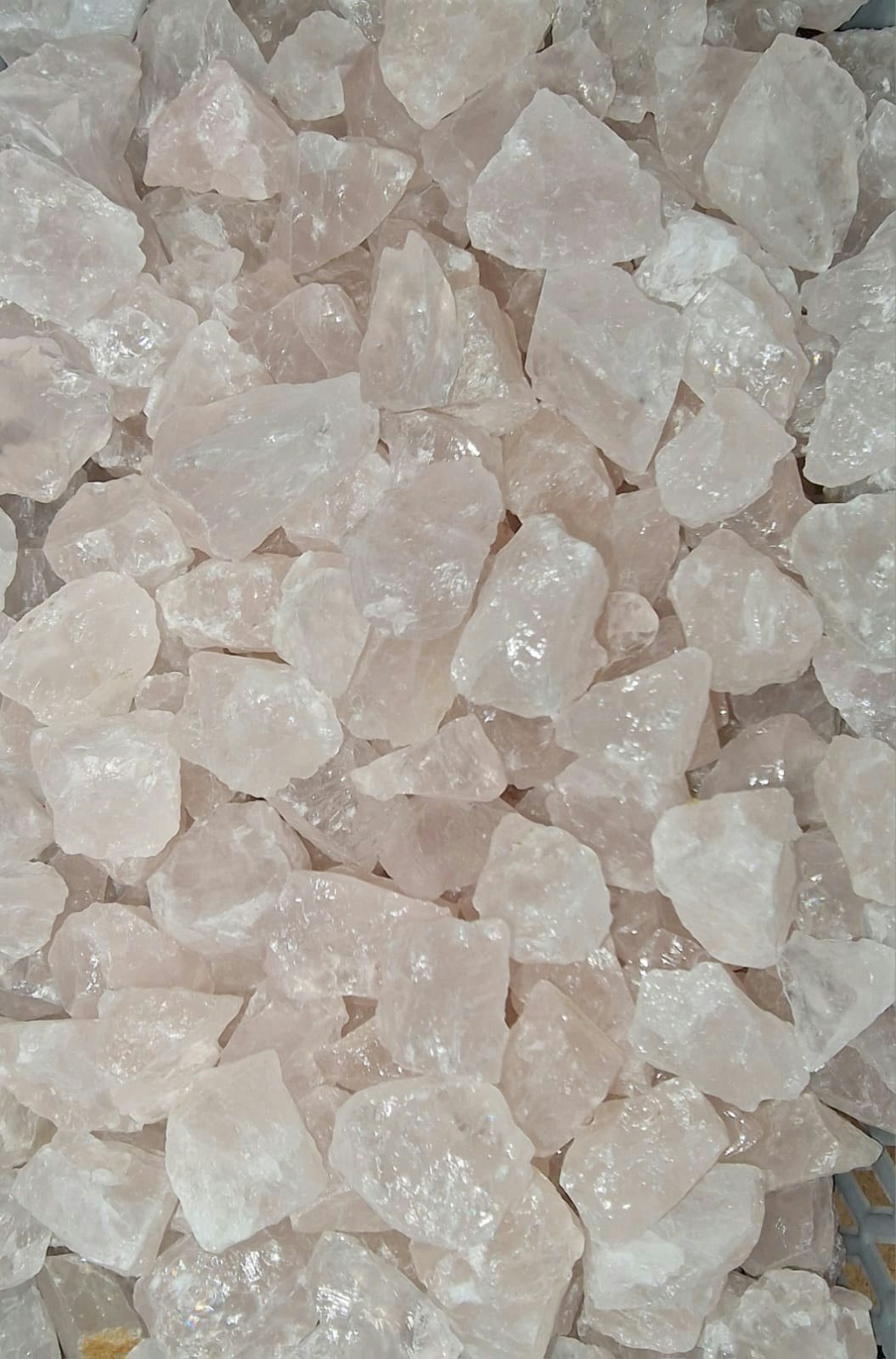 Rosenkvarts, liten/mini rå - ljusa exemplar fynd 80% 100-PACK