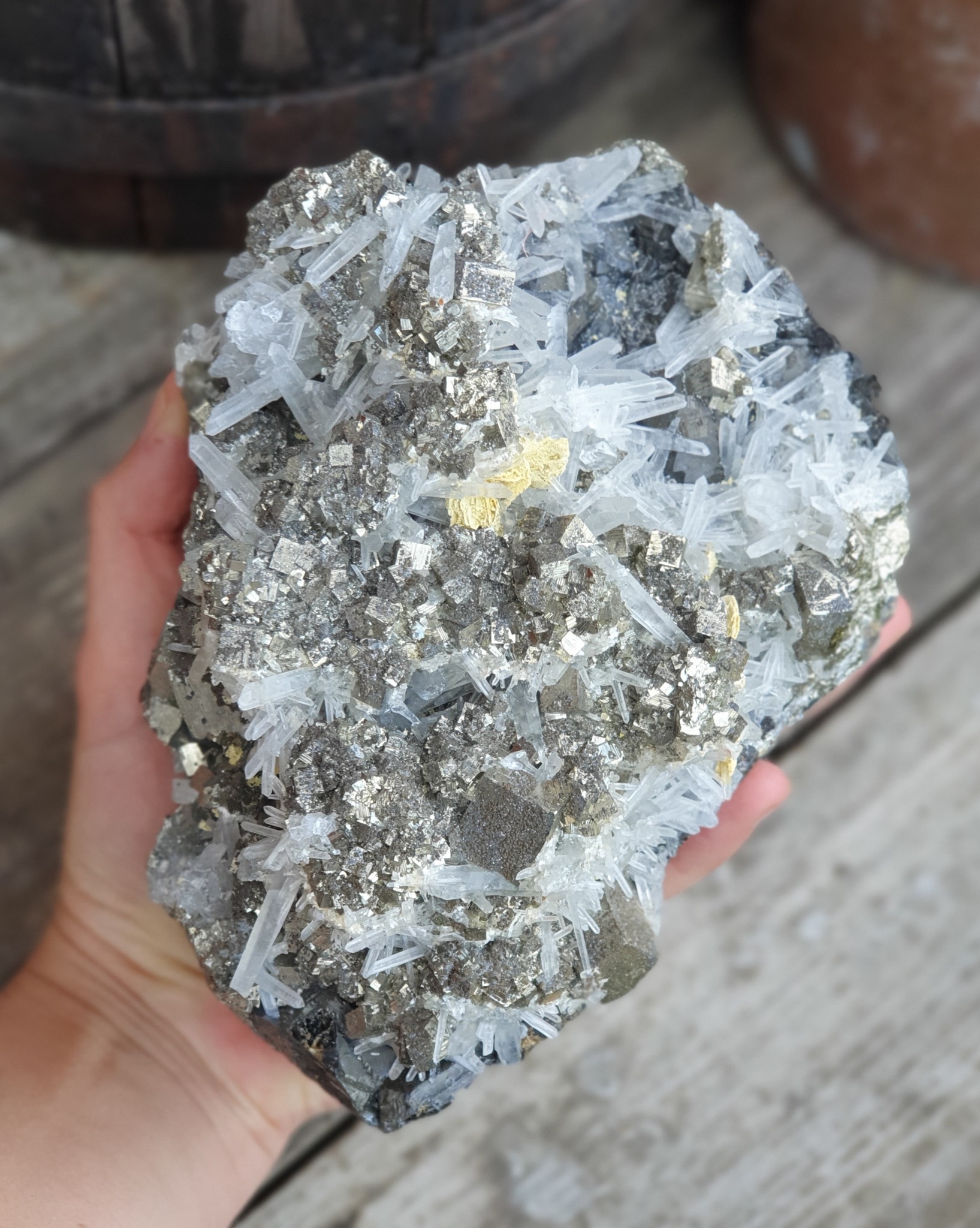 Kluster med Bergskristall, Sphalerit och Pyrit XL #1