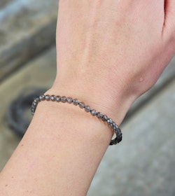 Obsidian, armband 4mm facetterade pärlor