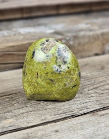 Grön Opal, polerad kristall stående friform #11