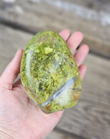 Grön Opal, polerad kristall stående friform #14