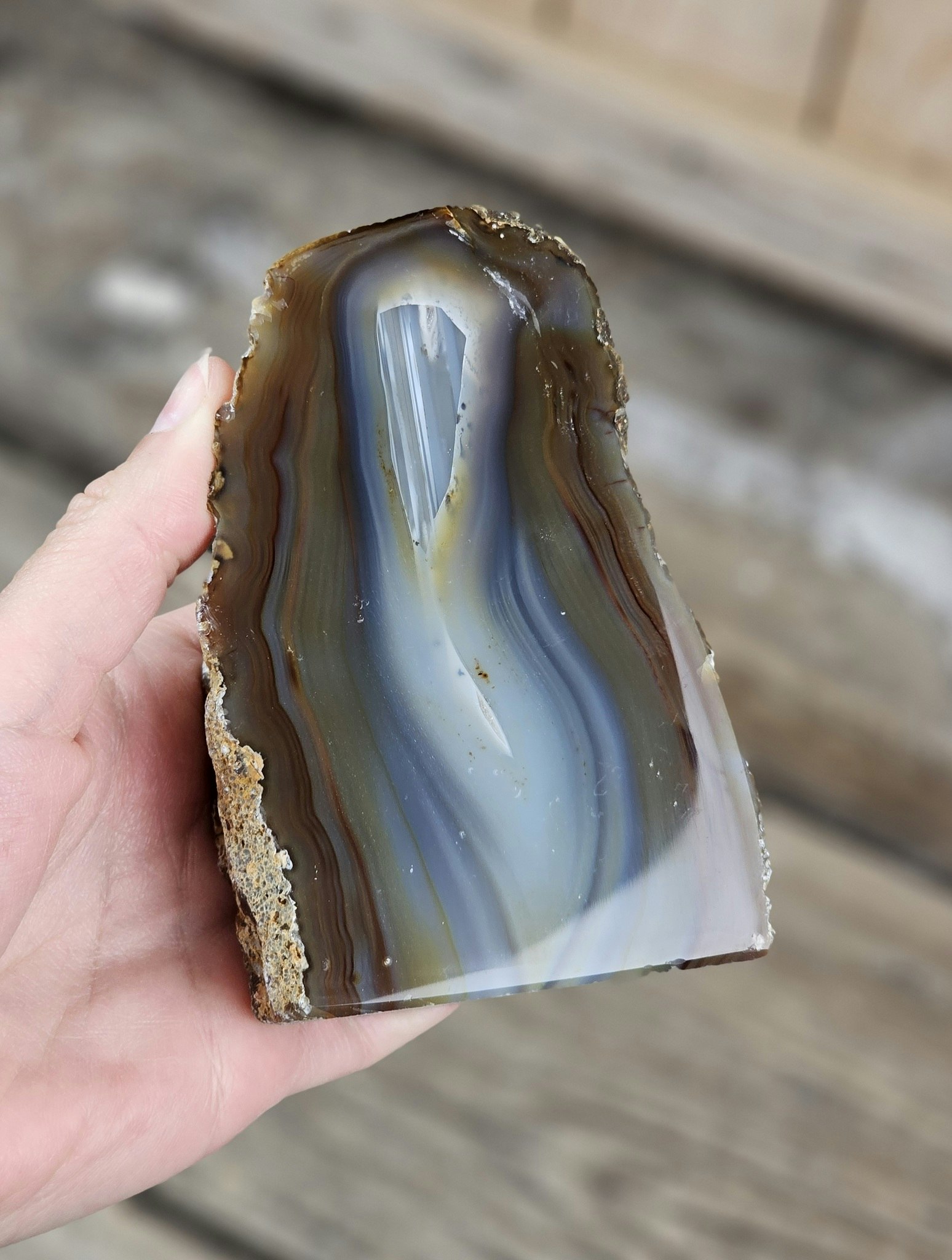 Agat, stående