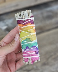 Vit Salvia med Chakra Rosenblad