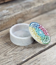 Förvaringsask i täljsten, Chakra mandala liten