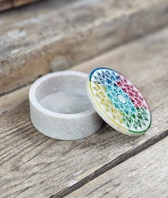Förvaringsask i täljsten, Chakra mandala liten