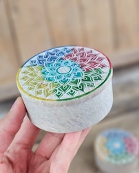 Förvaringsask i täljsten, Chakra mandala liten