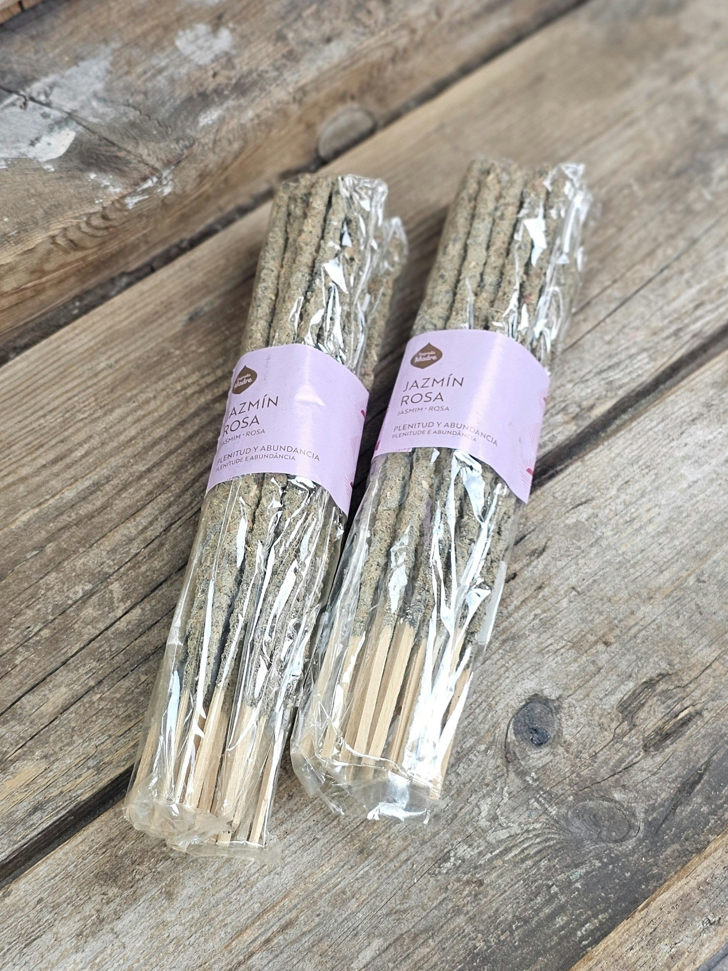 Sagrada Madre Line x 20 (Savings Pack) - Jasmin & Rosor, rökelsepinnar