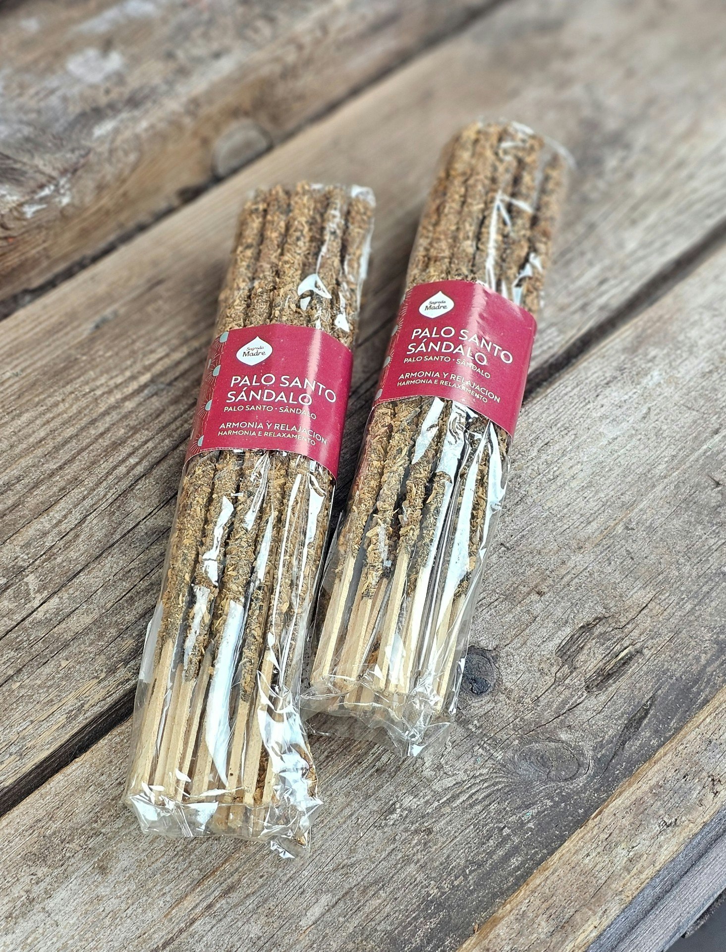 Sagrada Madre Line x 20 (Savings Pack) - Palo Santo med Sandalwood, rökelsepinnar