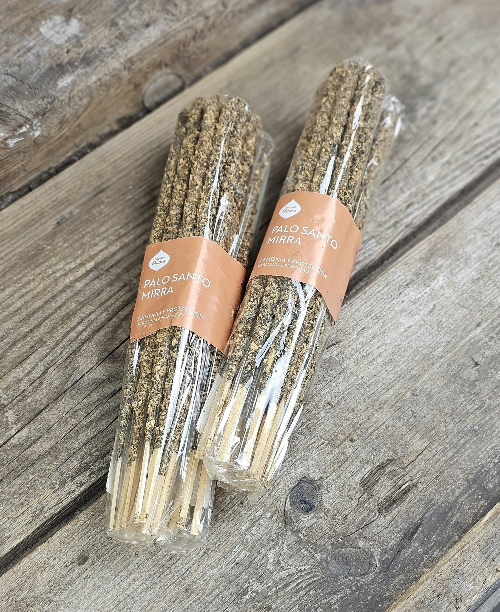 Sagrada Madre Line x 20 (Savings Pack) - Palo Santo med Myrra, rökelsepinnar