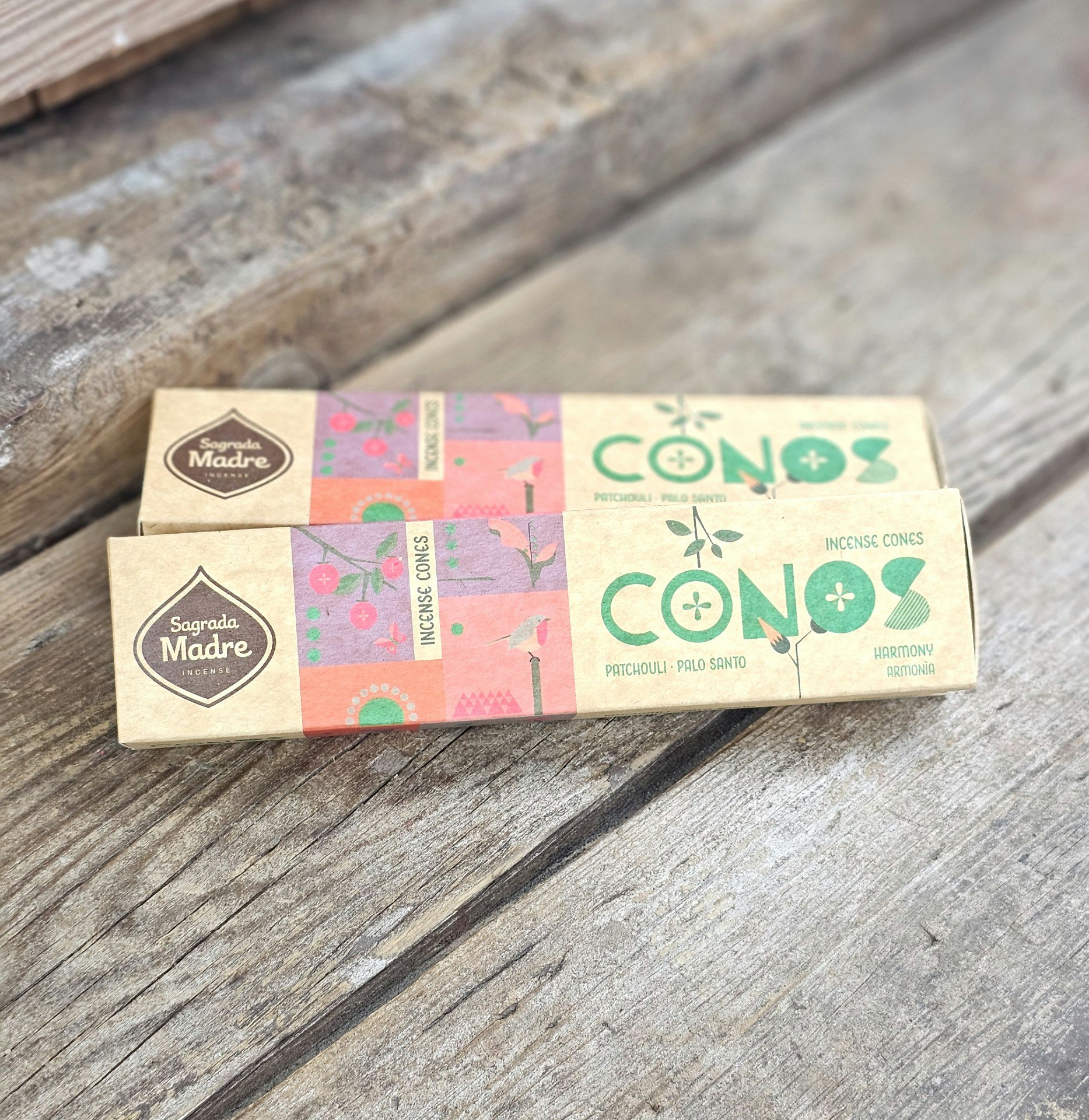 Sagrada Madre Conos - Patchouli & Palo Santo, rökelsekoner