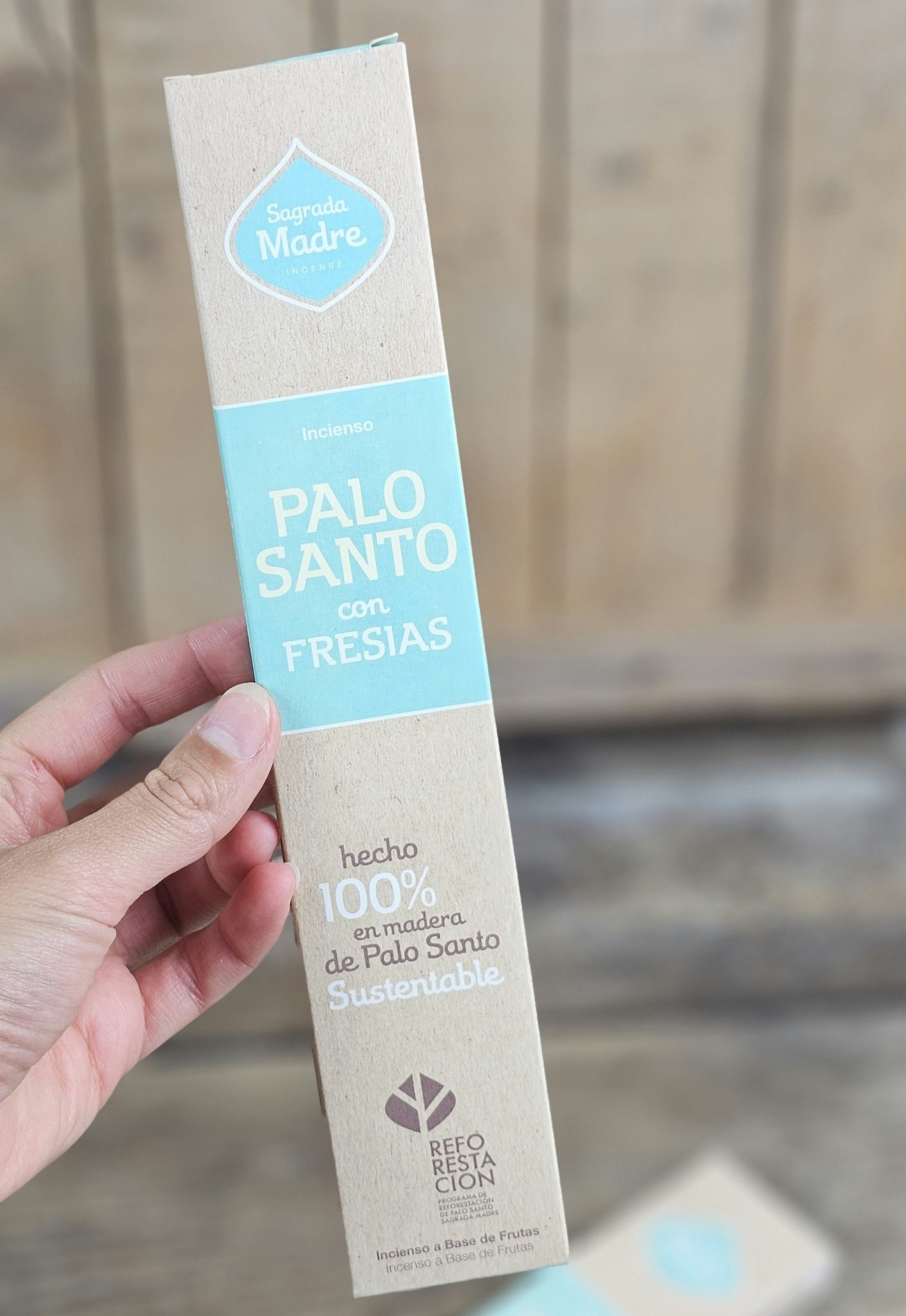 Sagrada Madre - Palo Santo med Fresias, rökelsepinnar