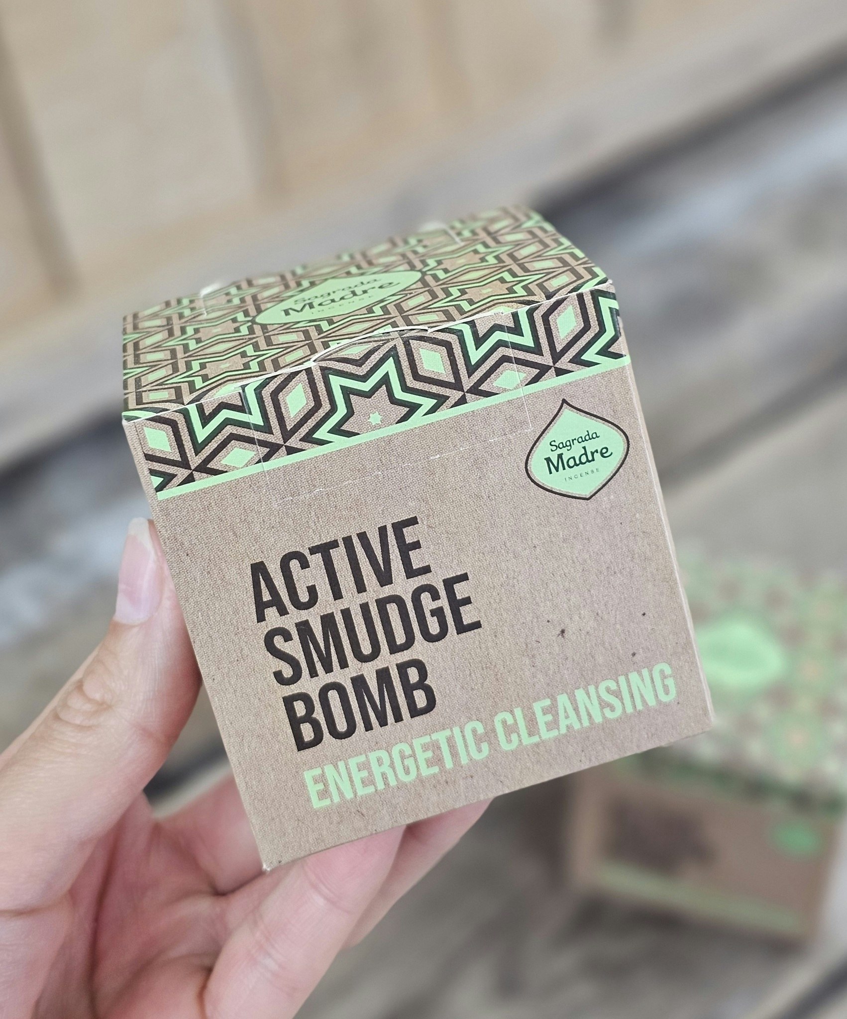 Sagrada Madre - Bombitas, Energy Cleansing rökelsebollar 8-pack