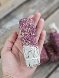 Vit Salvia med Rosor, smudge bunt