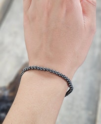 Hematit, armband 4mm runda pärlor