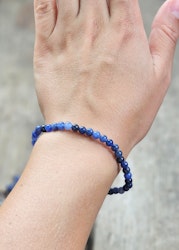 Sodalit, armband 4mm runda pärlor