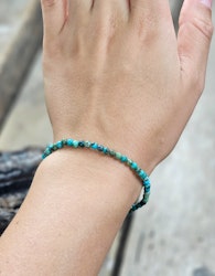Äkta Turkos, armband 4mm runda pärlor
