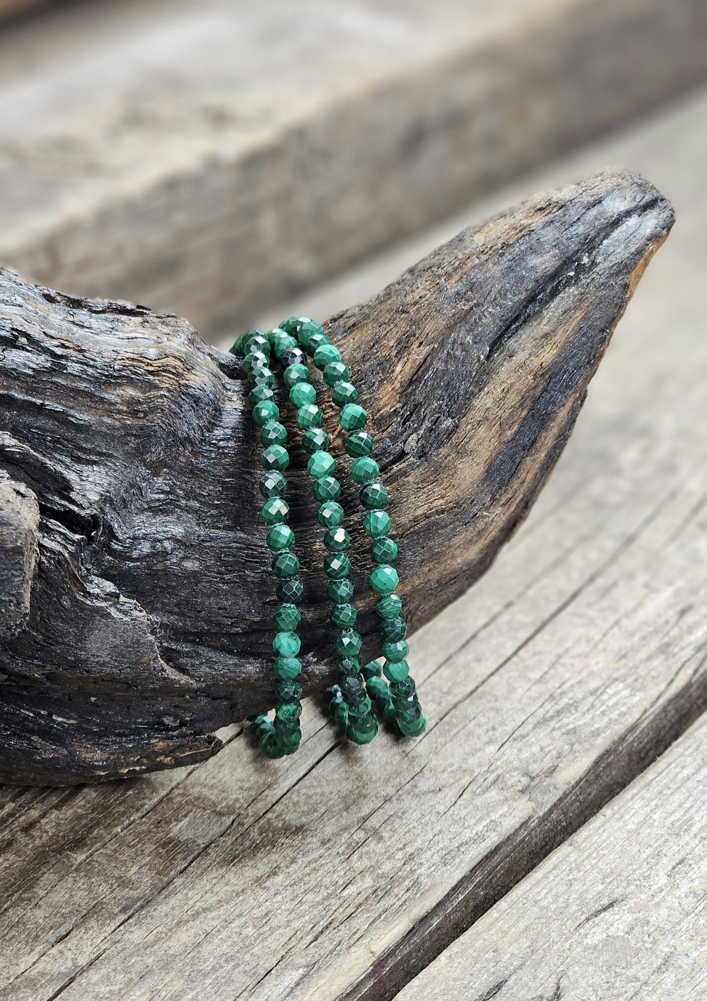 Malakit, armband 4mm facetterade pärlor