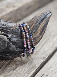 Rubin & Safir mix, armband 4mm facetterade pärlor