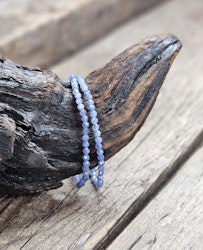 Tanzanit, armband 4mm facetterade pärlor