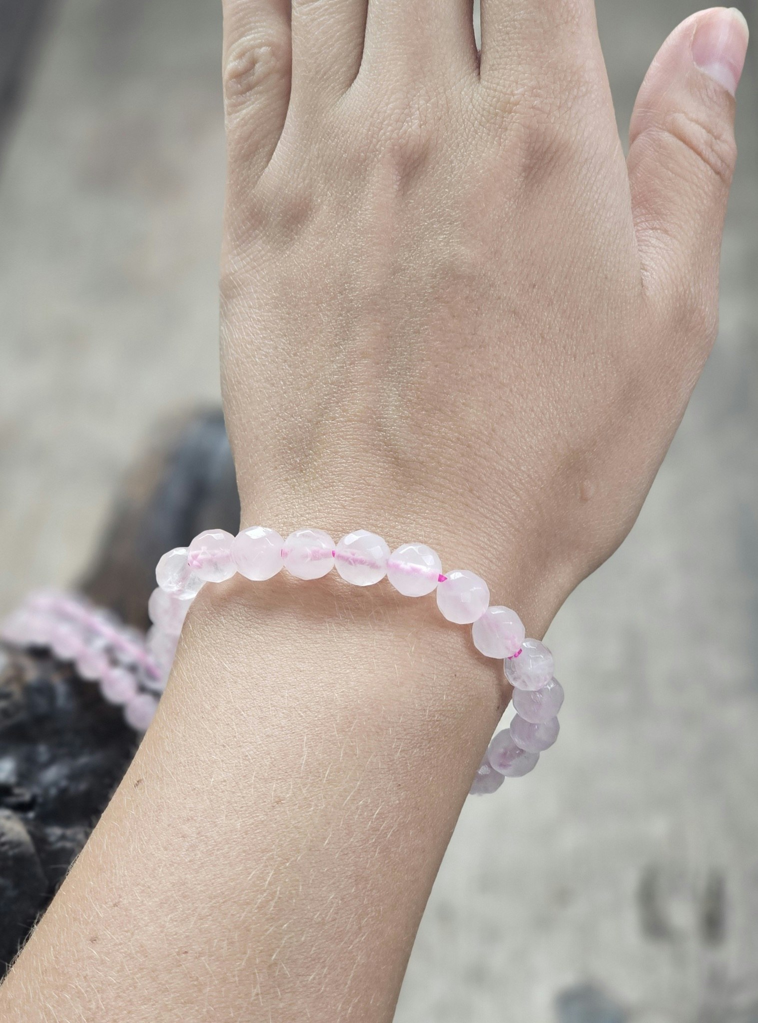 Rosenkvarts, armband 8mm facetterade pärlor