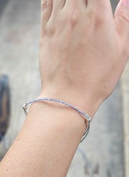 Iolit (Vattensafir), armband 3mm facetterade pärlor macramé