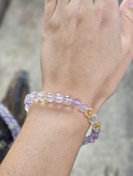 Ametrin, armband 8mm facetterade pärlor