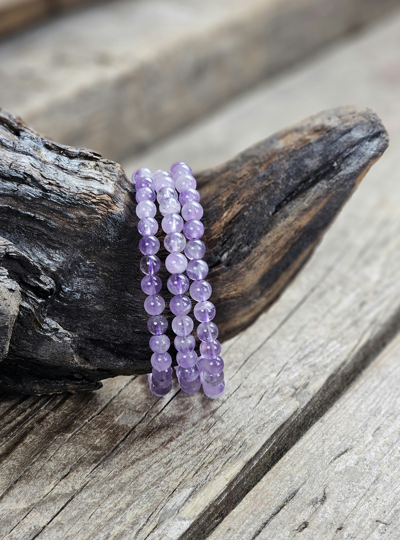 Lavendel Ametist, armband 6mm runda pärlor