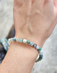 Trädagat, armband 6mm runda pärlor