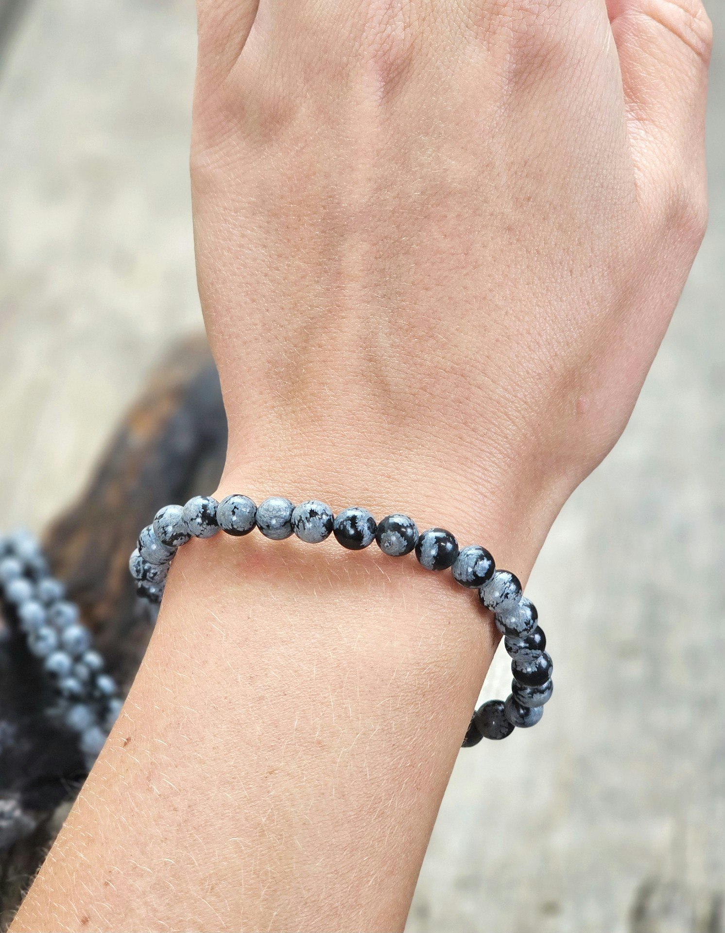 Snöflingeobsidian, armband 6mm runda pärlor