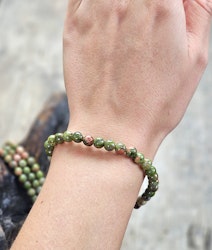 Unakit, armband 6mm runda pärlor