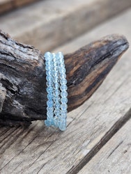 Blå Topas extra, armband 6mm runda pärlor