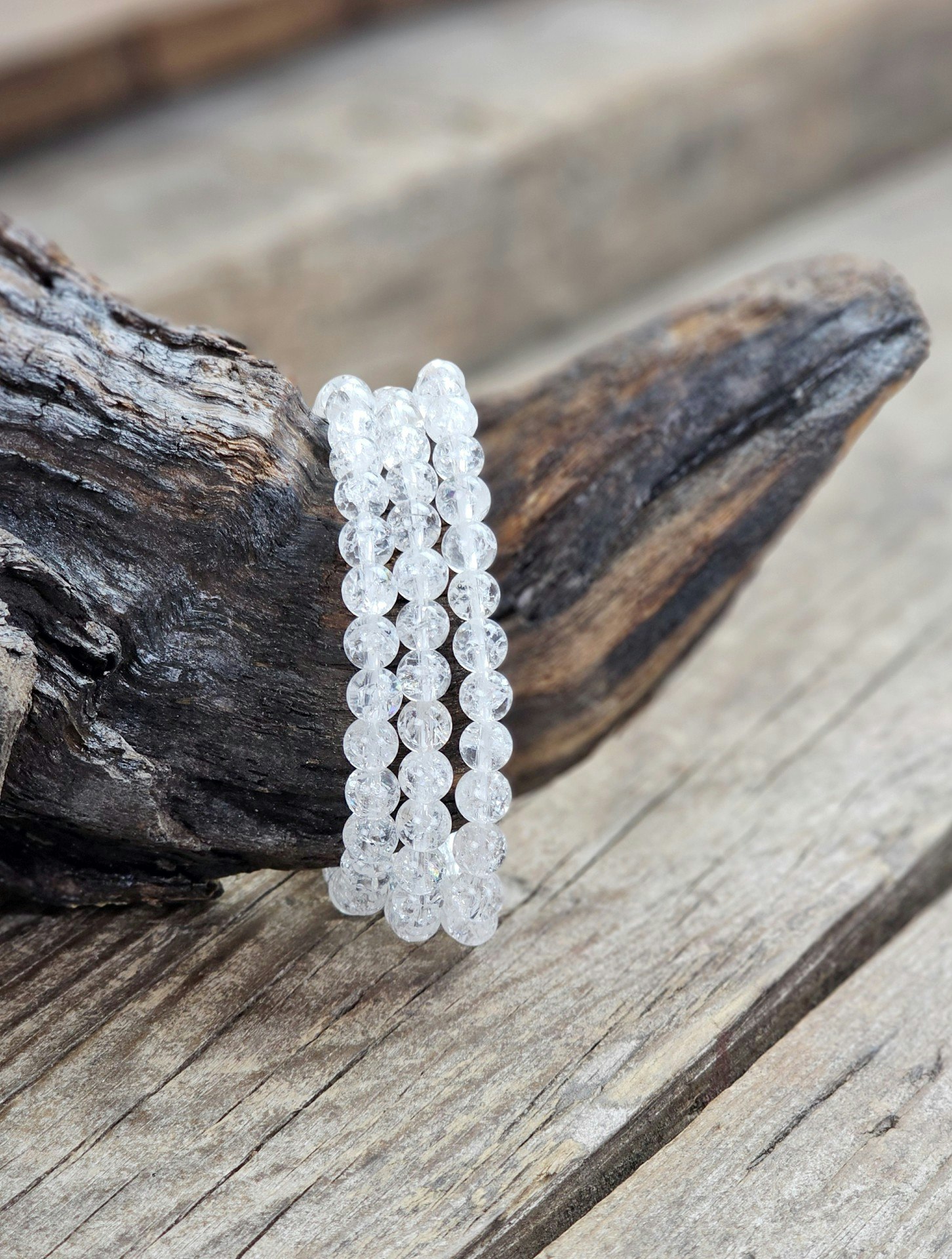 Krackelerad Bergkristall (Fire and Ice), armband 6mm runda pärlor