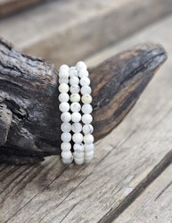 Vit Opal, armband 6mm runda pärlor