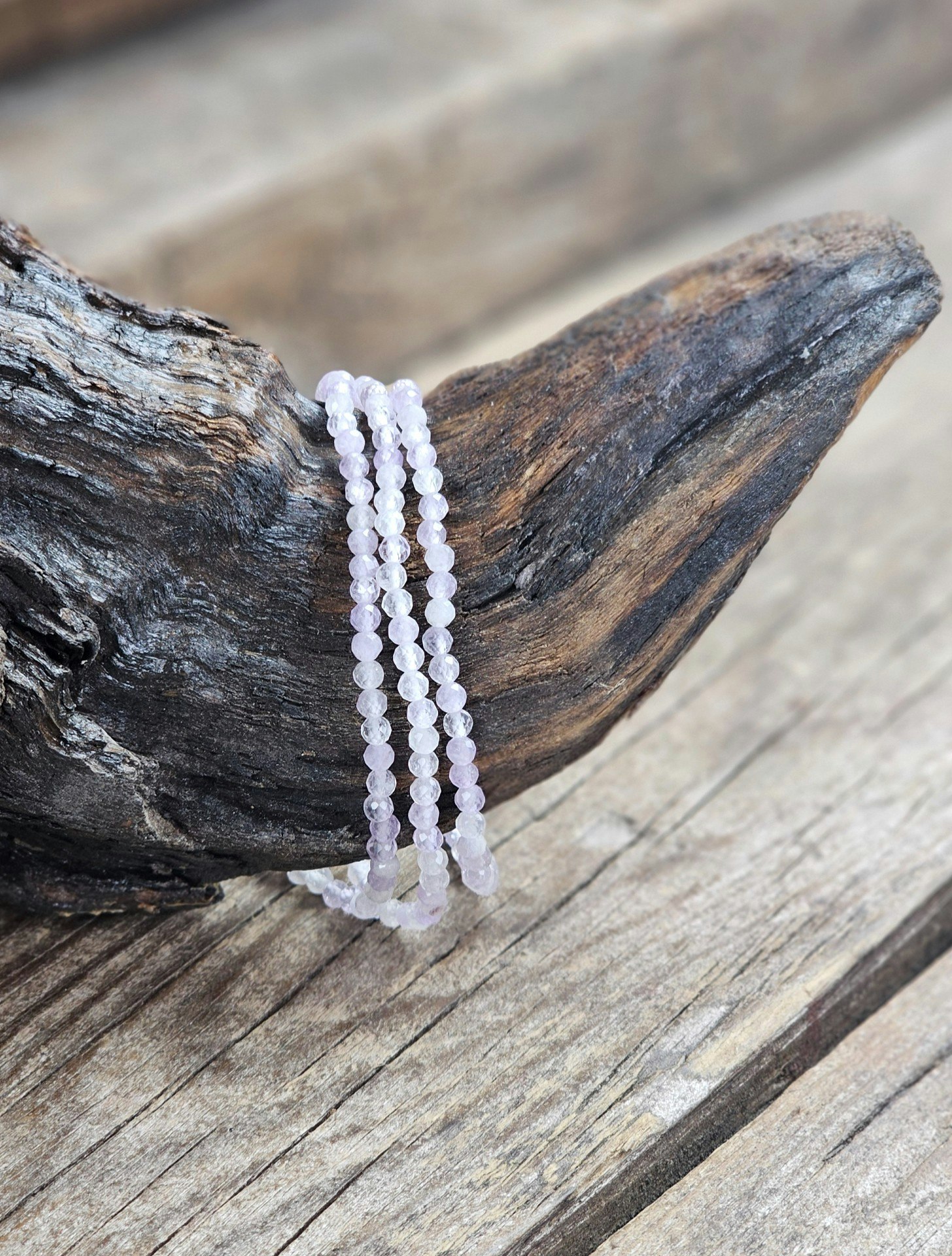 Lavendel Ametist, armband 3mm facetterade pärlor
