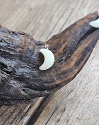 Måne New Jade, silverpläterat hänge
