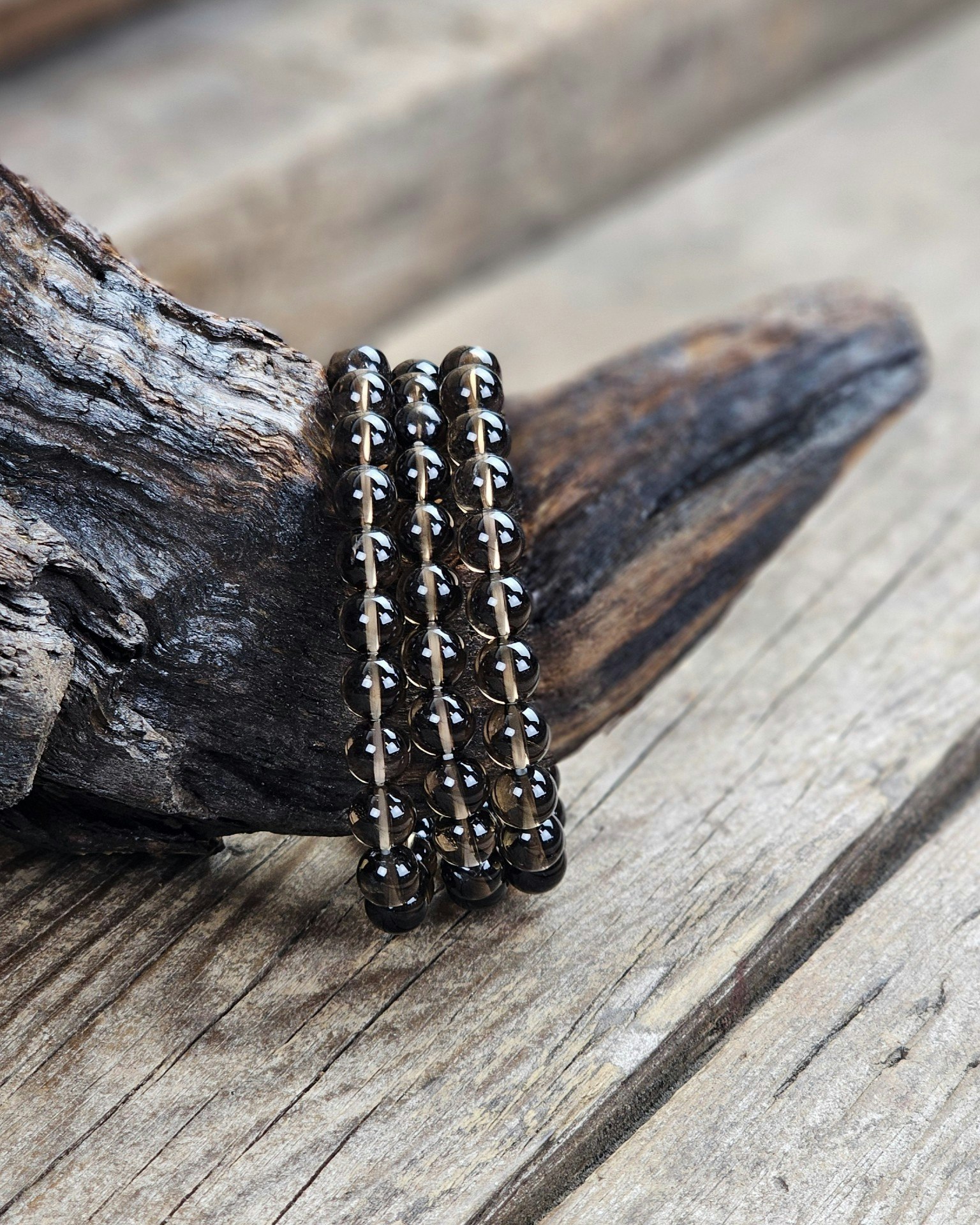 Rökkvarts, armband 8mm runda pärlor