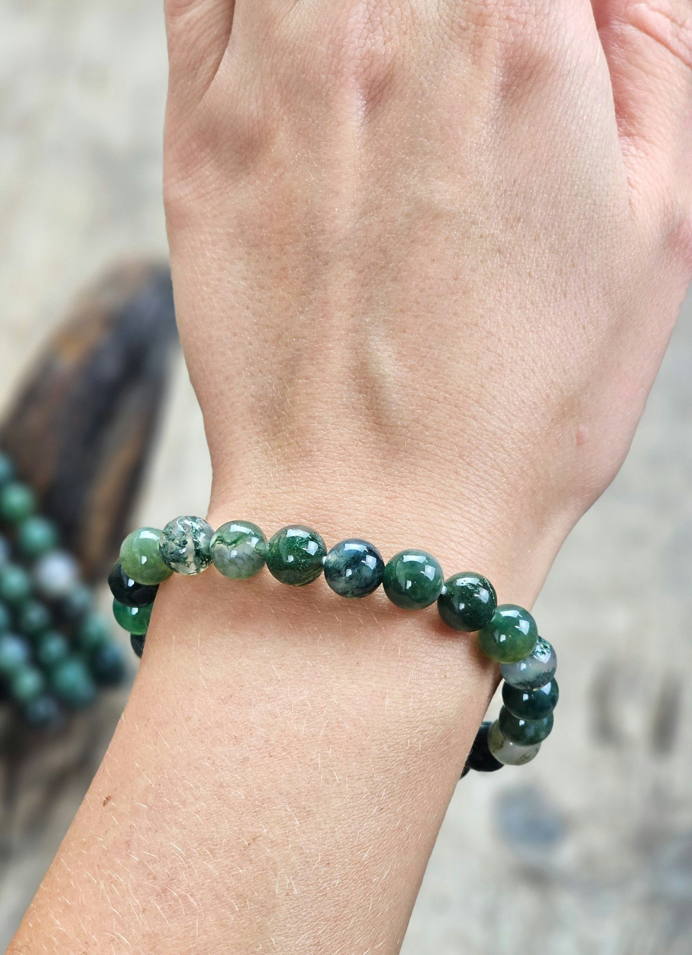 Mossagat, armband 8mm runda pärlor