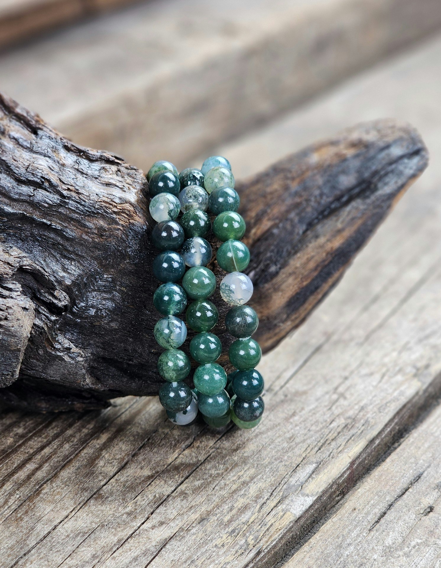 Mossagat, armband 8mm runda pärlor