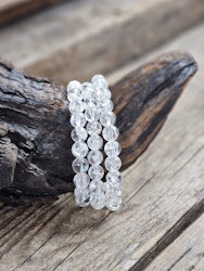 Krackelerad Bergkristall (Fire and Ice), armband 8mm runda pärlor