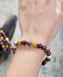 Mookaitjaspis, armband 8mm runda pärlor