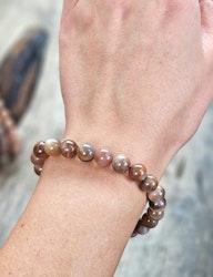 Månsten med skimmer, armband 8mm runda pärlor