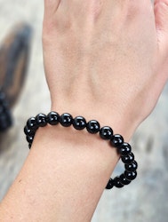 Onyx, armband 8mm runda pärlor