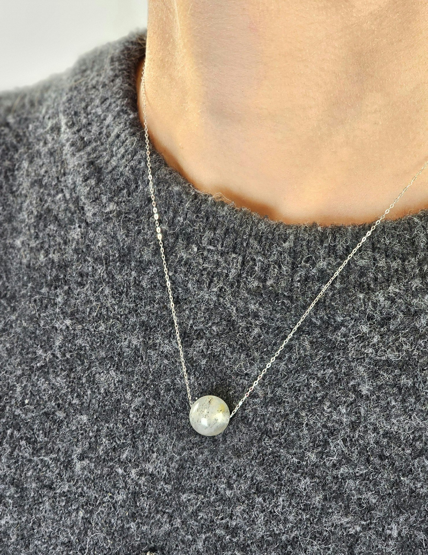 Labradorit kula, halsband 925 silver